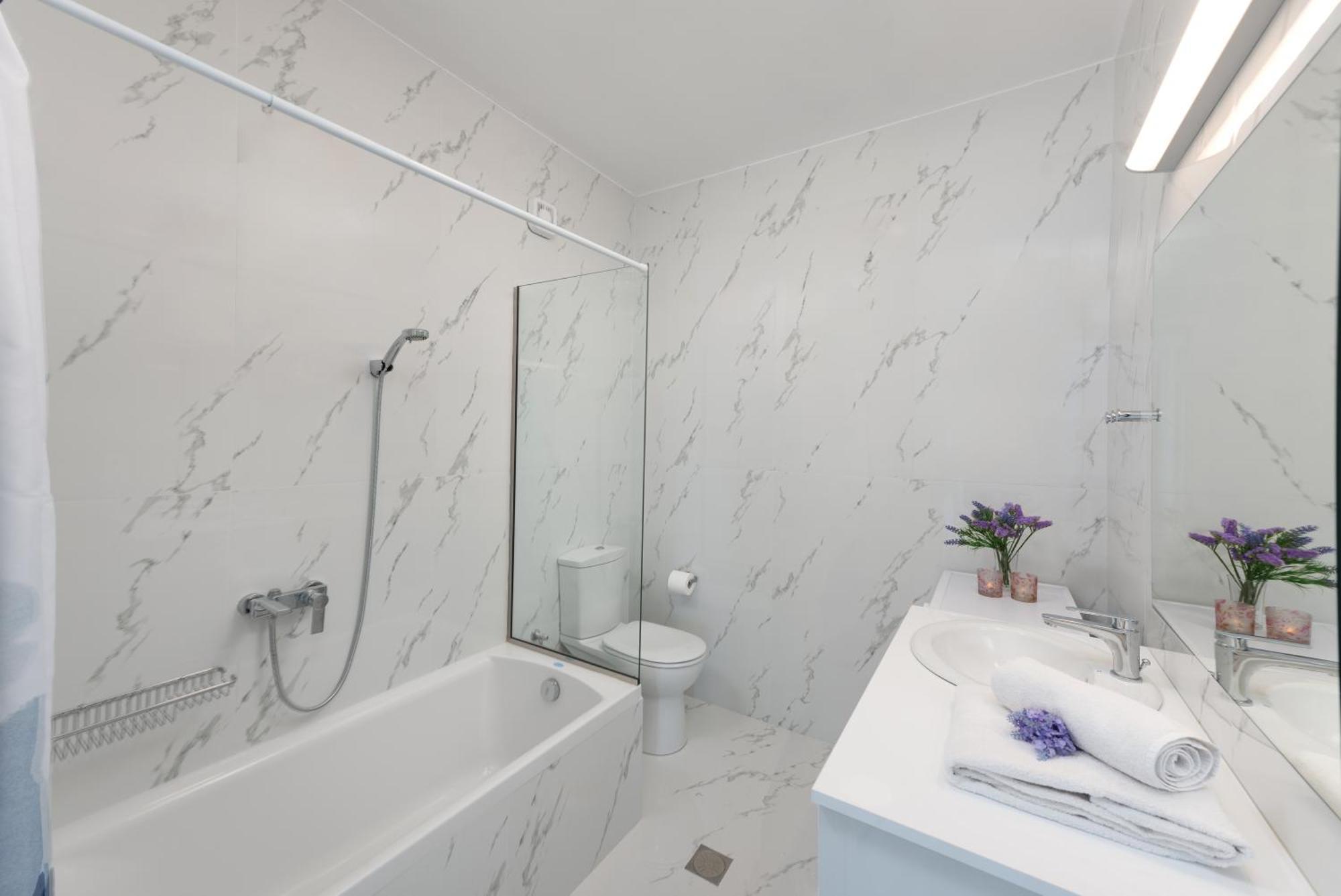 Sea View Bliss 2Br Agios Getaway Lejlighed Ágios Nikólaos Eksteriør billede